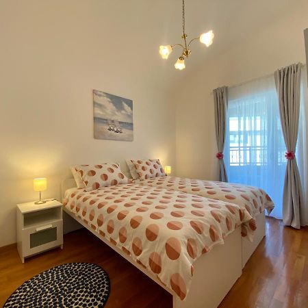 Penthouse Cityview Пула Экстерьер фото